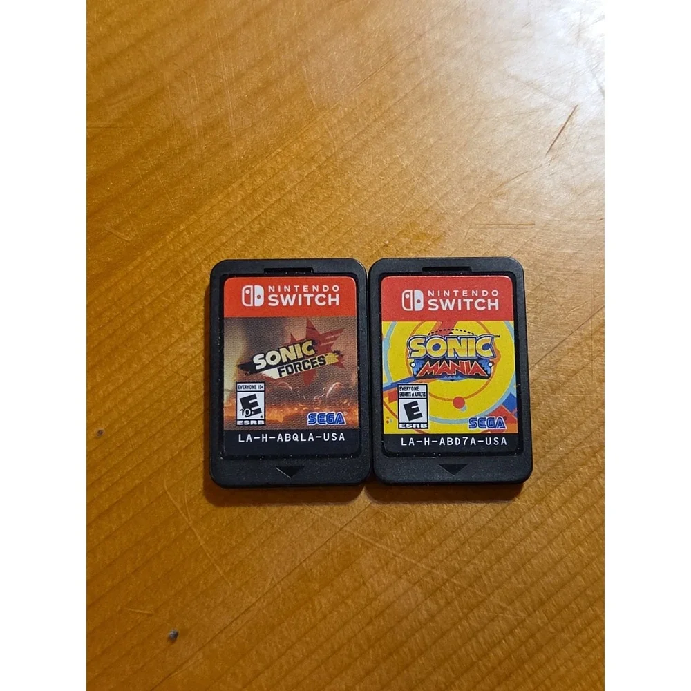 Sonic Mania ( Nintendo Switch) game cartridge only & Sonic Forces